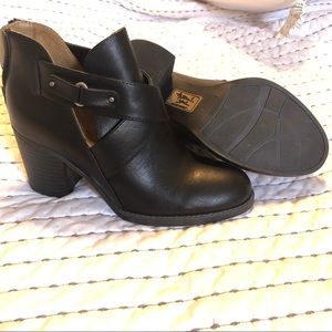 Natural souls leather boots